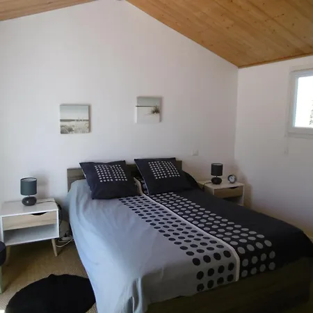 Maison Confortable A La Gueriniere, Proche Plage, Animaux Admis - Fr-1-823-4 度假居 *
